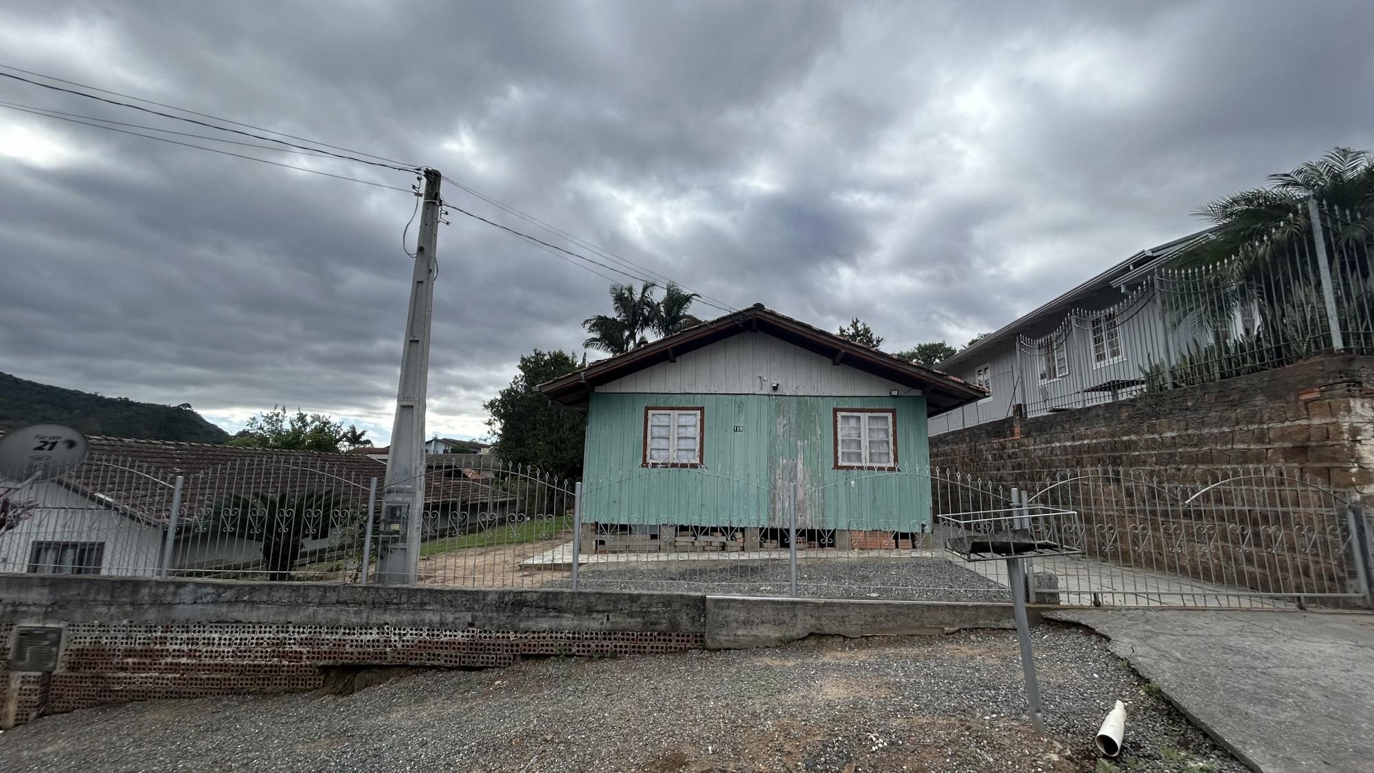 CASA Á VENDA - Ituporanga/SC, Gabiroba